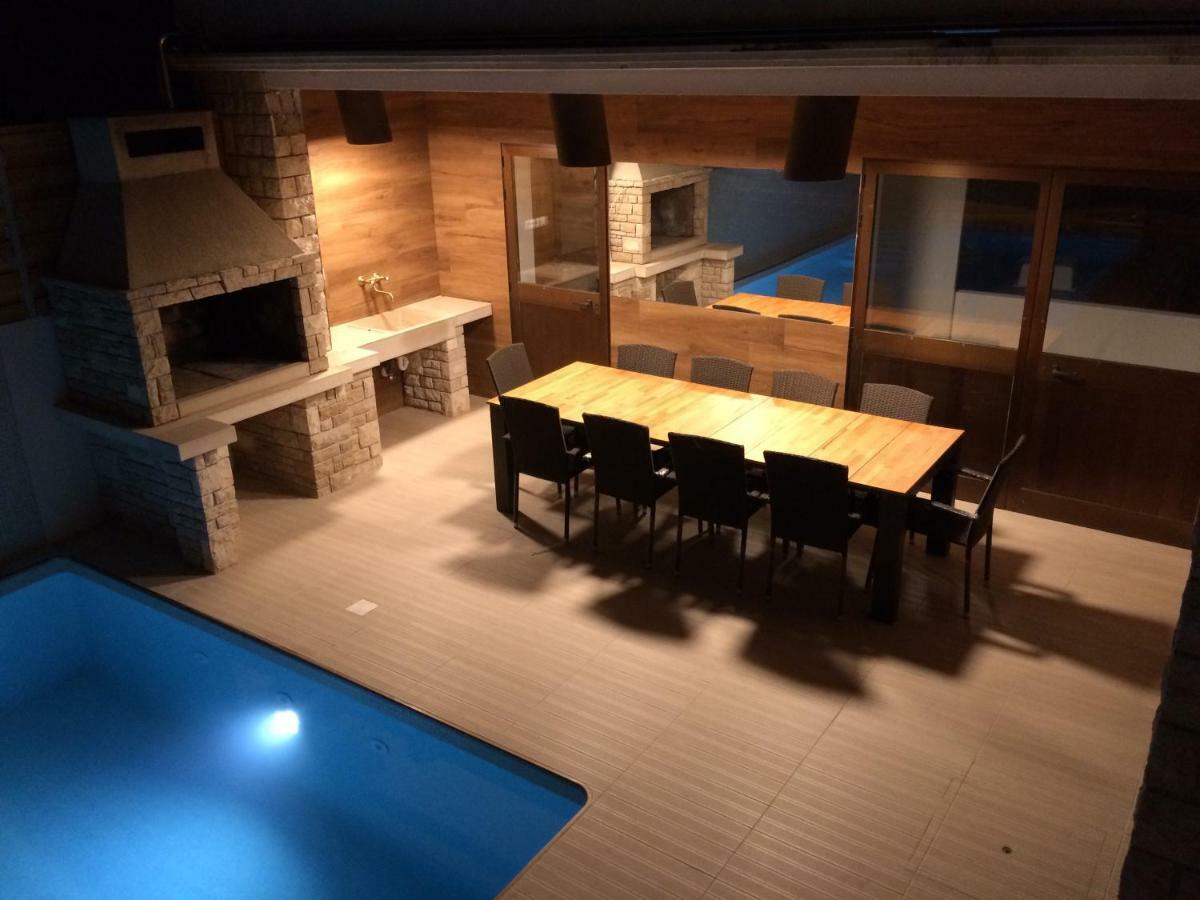 Apartment Vuk Пула Екстериор снимка
